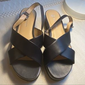 Antonio Melani Criss Cross Leather Sandals Sz 8
